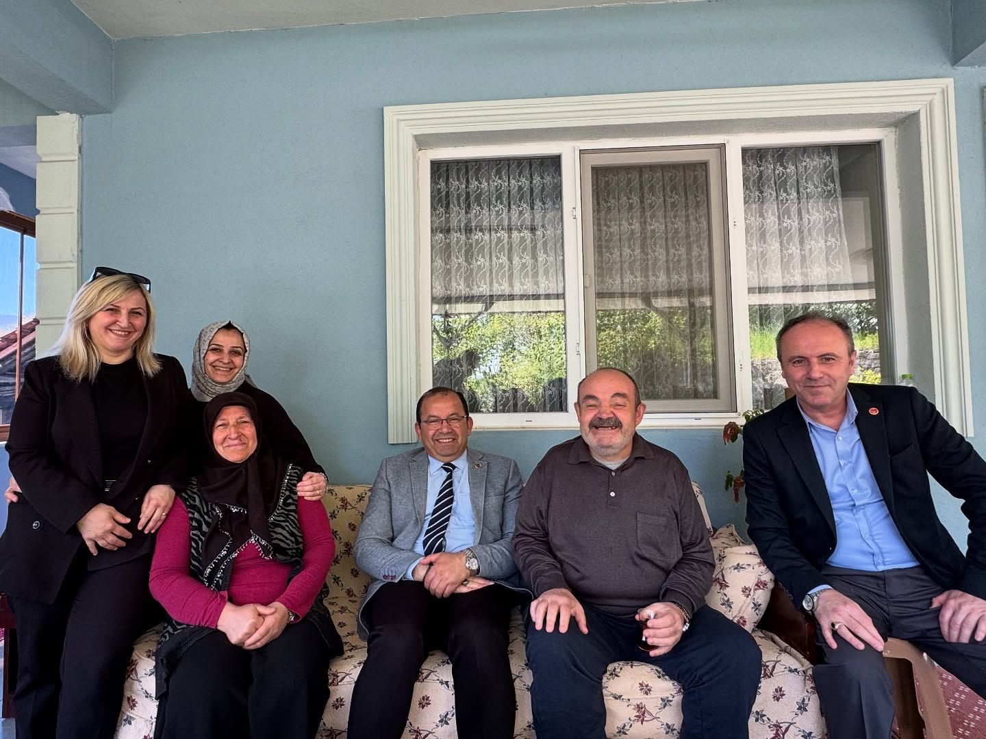  Şehit Ailelerine Anlamlı Ziyaret